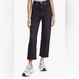 Levi’s Ribcage Ankle Straight